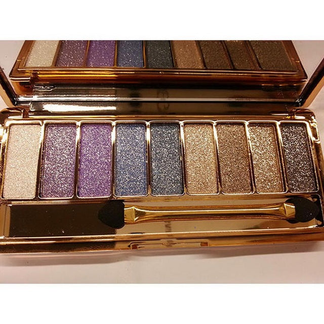 Matte Eyeshadow Palette - GadgetsPerfect